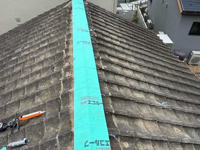 棟に敷いた防水紙